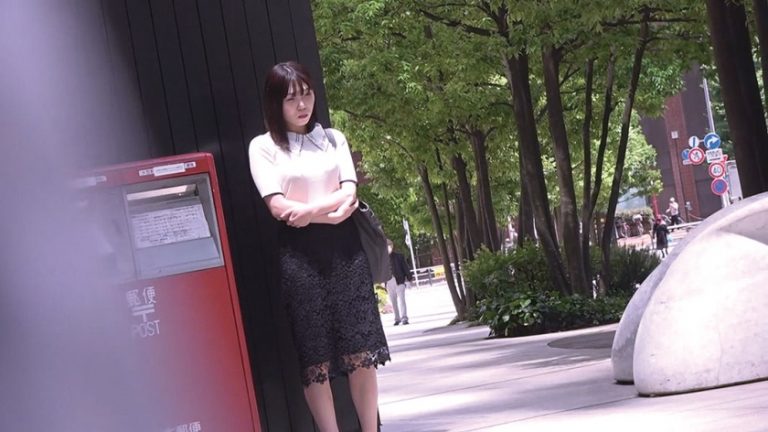 うちの妻・W香子(26)を寝取ってください 112