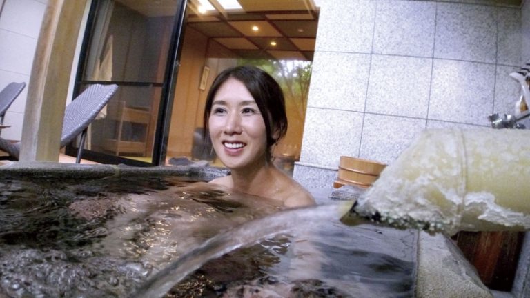 人妻湯恋旅行 特別篇 05