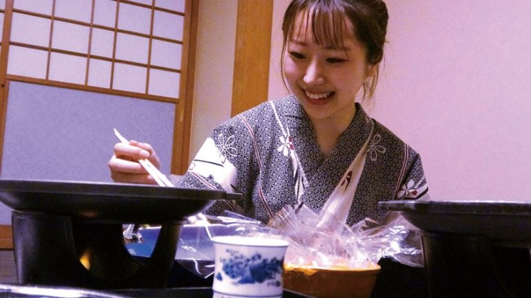 人妻湯恋旅行 144