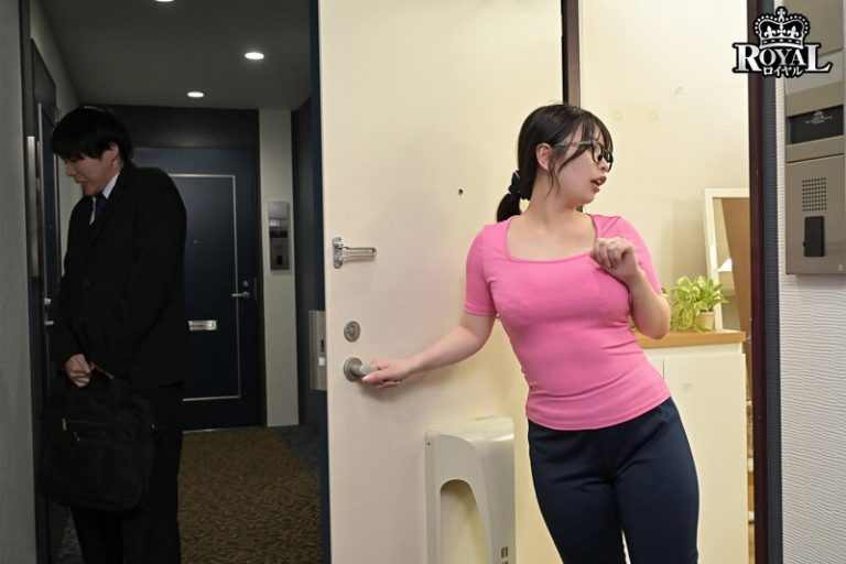 いつもはボサ髪ダル着の隣人妻がある日、ボディライン浮き出るぴちぴちニットワンピで挨拶してきて我慢できずハメまくり！ 川乃みな